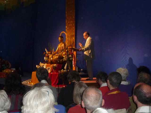 Video: Seeking the Buddha in History